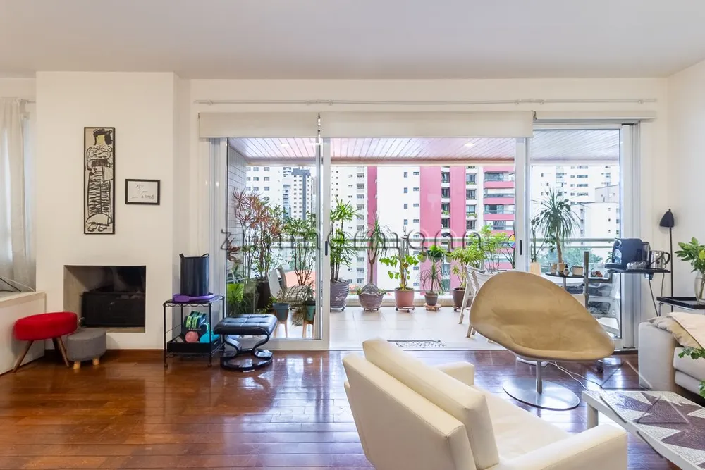 Apartamento, 4 quartos, 214 m² - Foto 4
