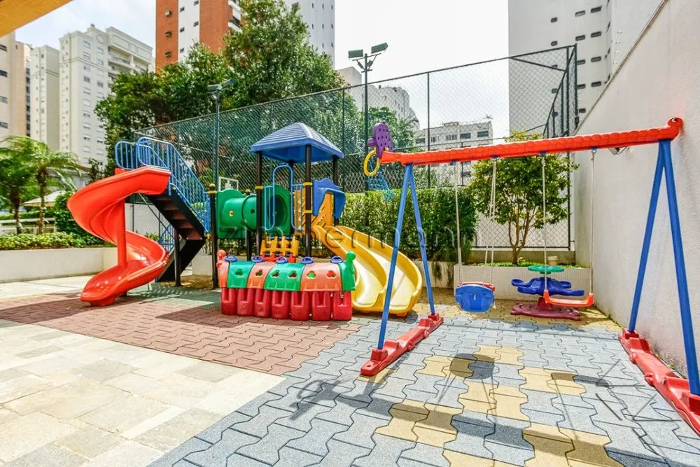 Apartamento, 4 quartos, 214 m² - Foto 2