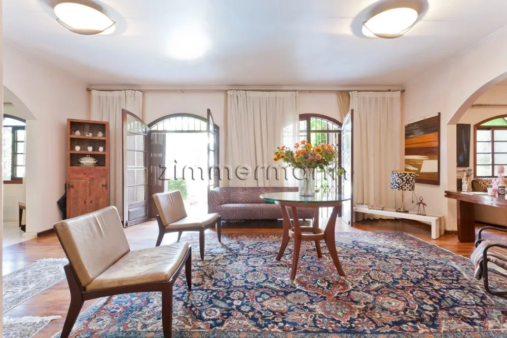 Casa, 4 quartos, 540 m² - Foto 1