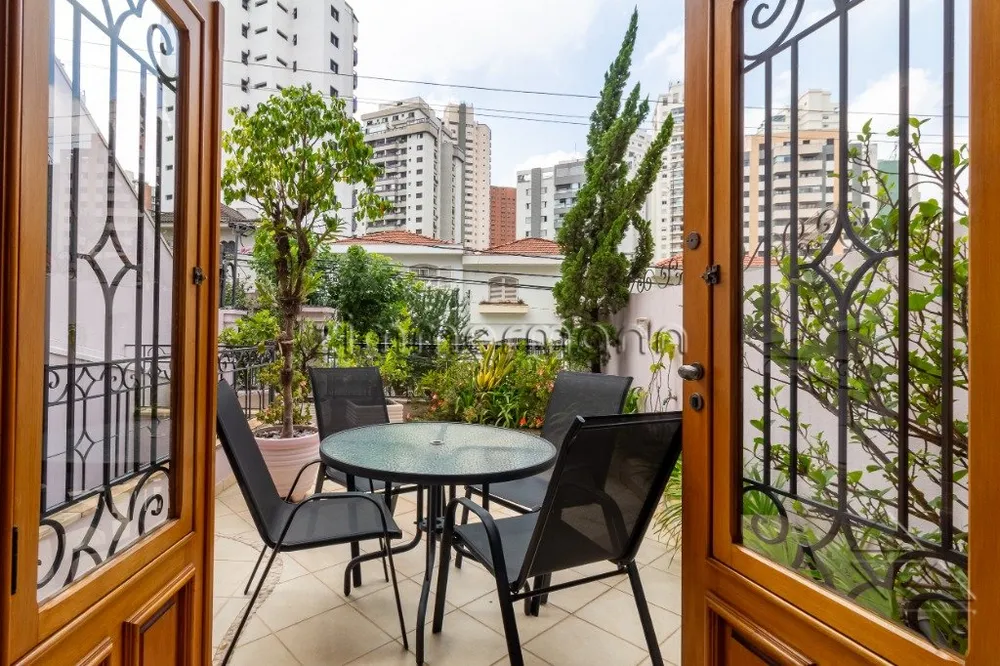 Casa, 3 quartos, 204 m² - Foto 1