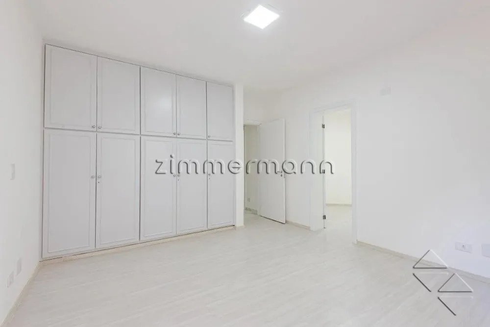 Apartamento, 3 quartos, 240 m² - Foto 4