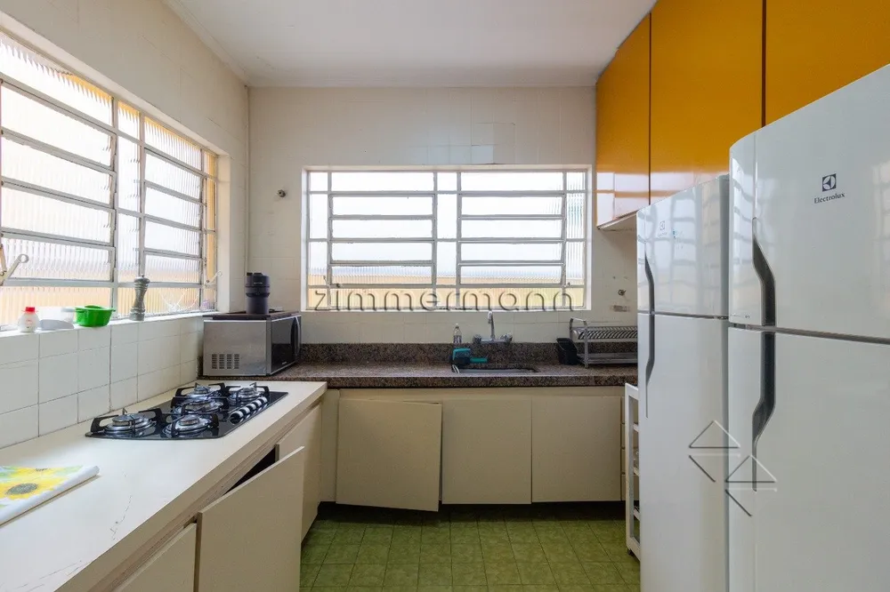 Casa, 3 quartos, 210 m² - Foto 1