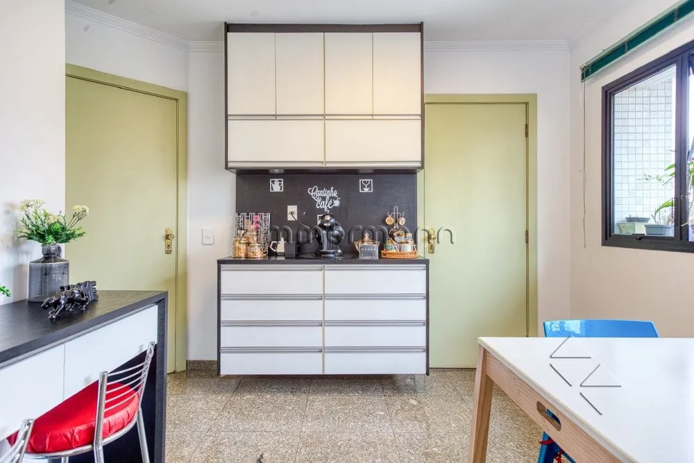 Apartamento, 4 quartos, 236 m² - Foto 9
