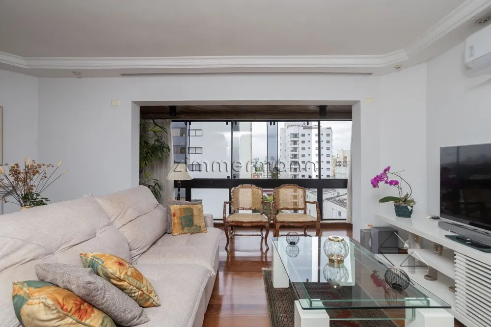 Apartamento, 3 quartos, 168 m² - Foto 1