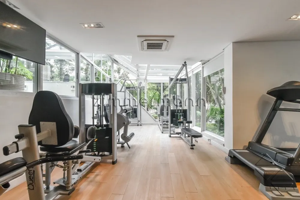 Apartamento, 4 quartos, 266 m² - Foto 8