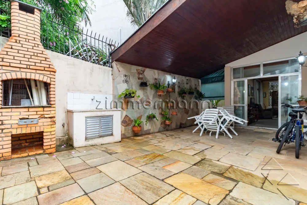 Casa, 3 quartos, 277 m² - Foto 1