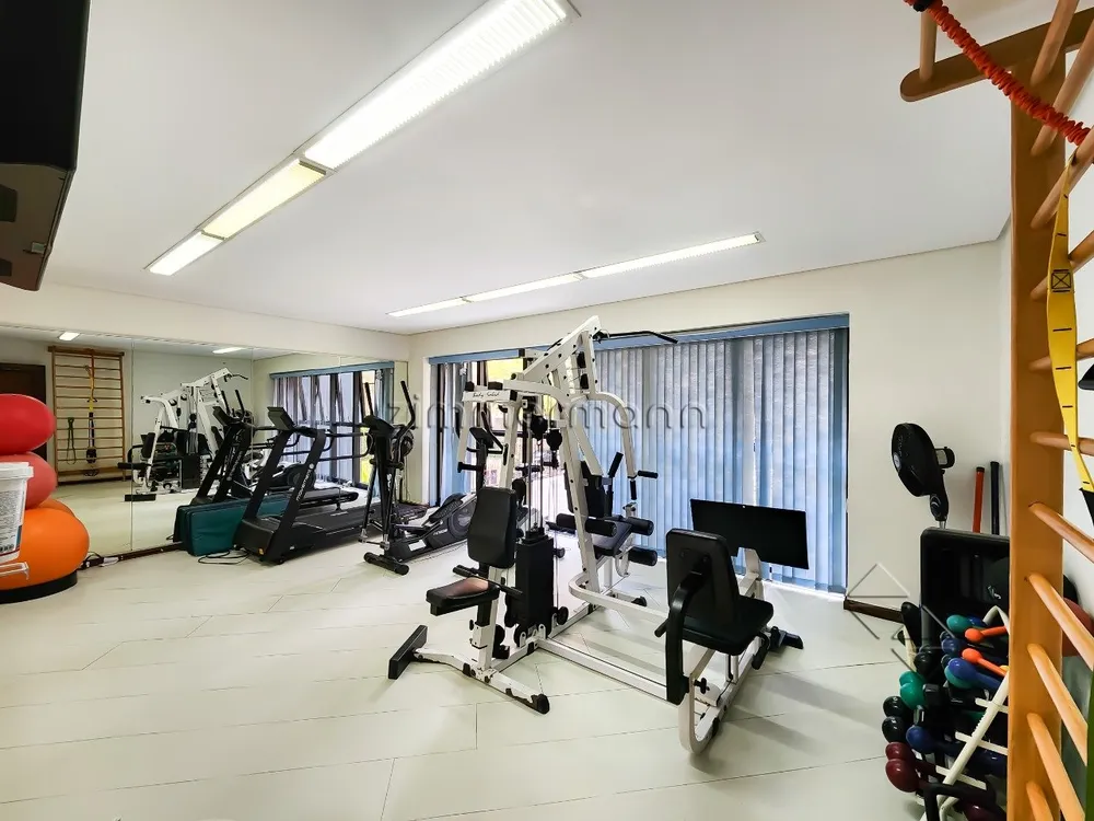 Apartamento, 4 quartos, 245 m² - Foto 4