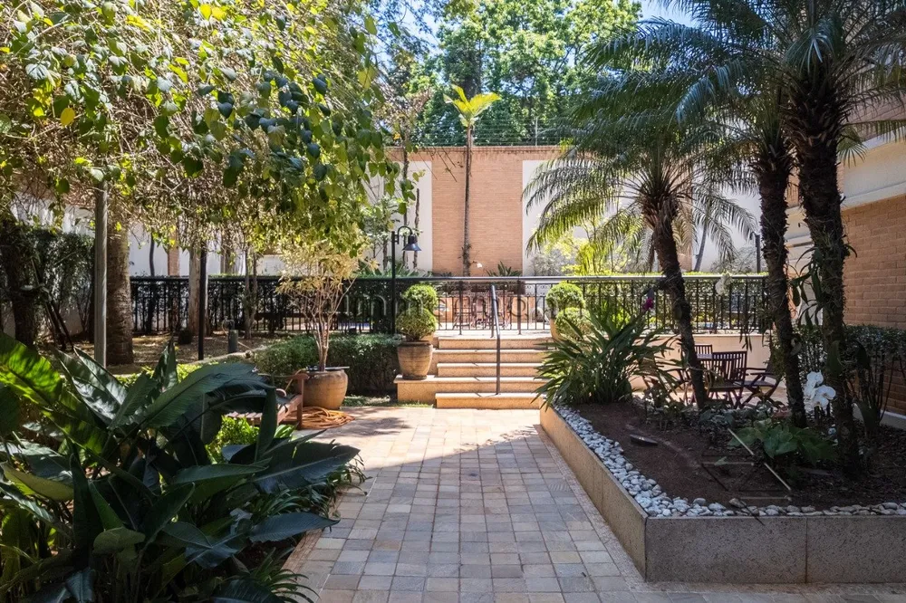 Apartamento, 4 quartos, 330 m² - Foto 1