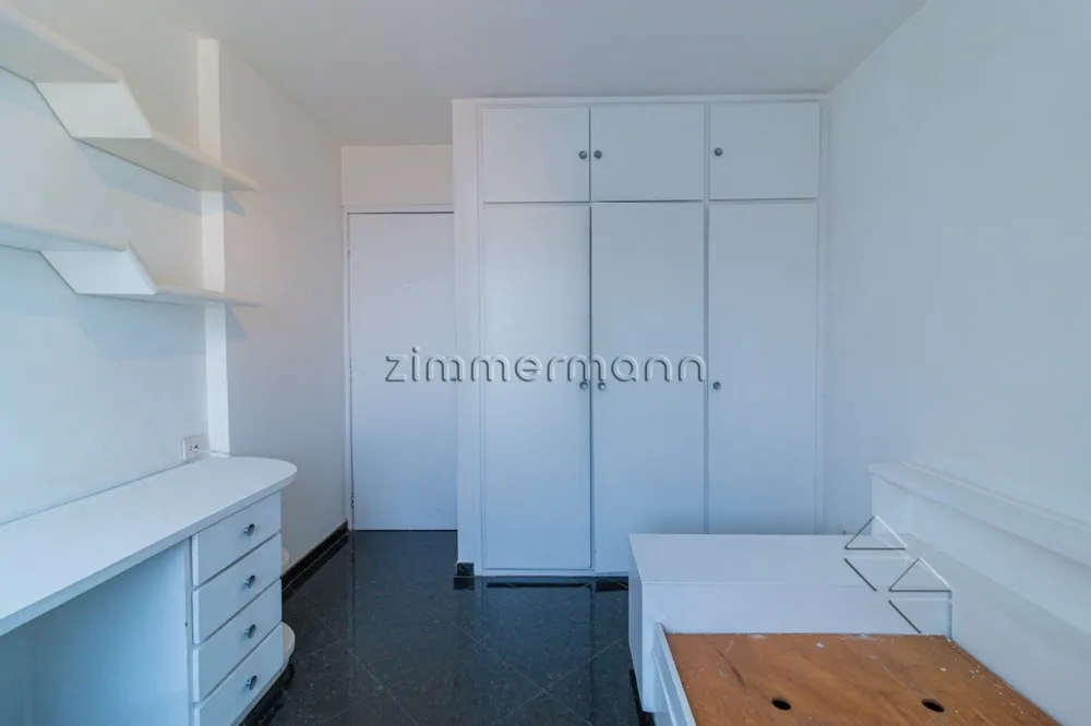 Cobertura, 3 quartos, 240 m² - Foto 2