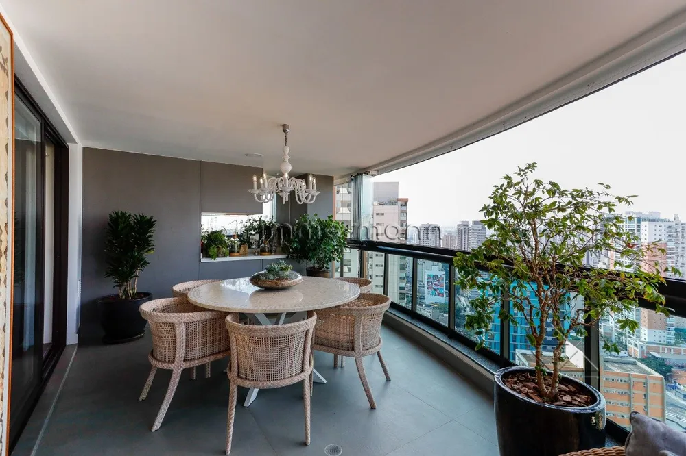 Apartamento, 4 quartos, 218 m² - Foto 8