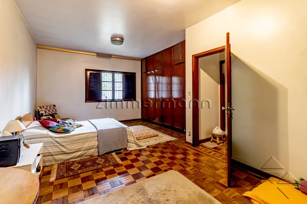 Casa, 3 quartos, 270 m² - Foto 4