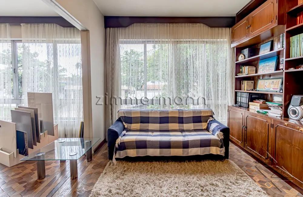 Casa, 3 quartos, 270 m² - Foto 2