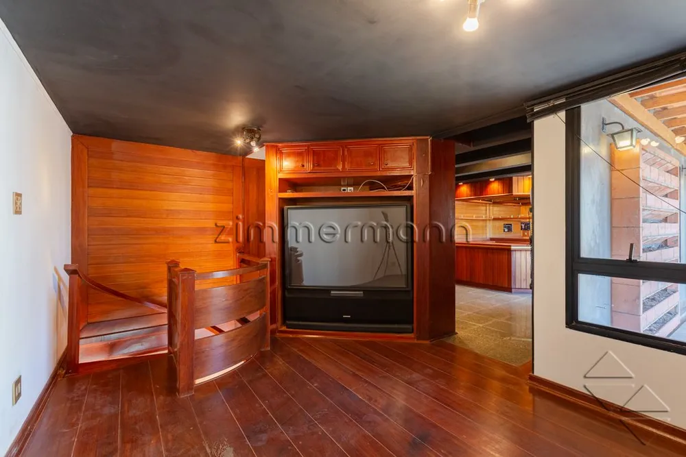 Cobertura, 3 quartos, 284 m² - Foto 1