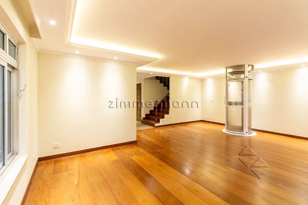 Casa, 3 quartos, 371 m² - Foto 1