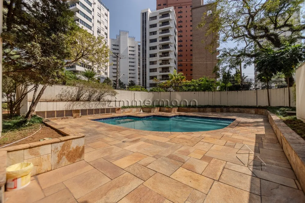 Apartamento, 3 quartos, 280 m² - Foto 2