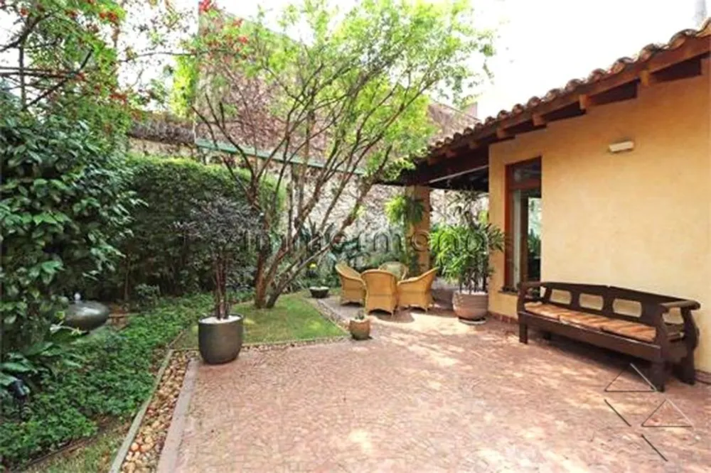 Casa, 4 quartos, 420 m² - Foto 1