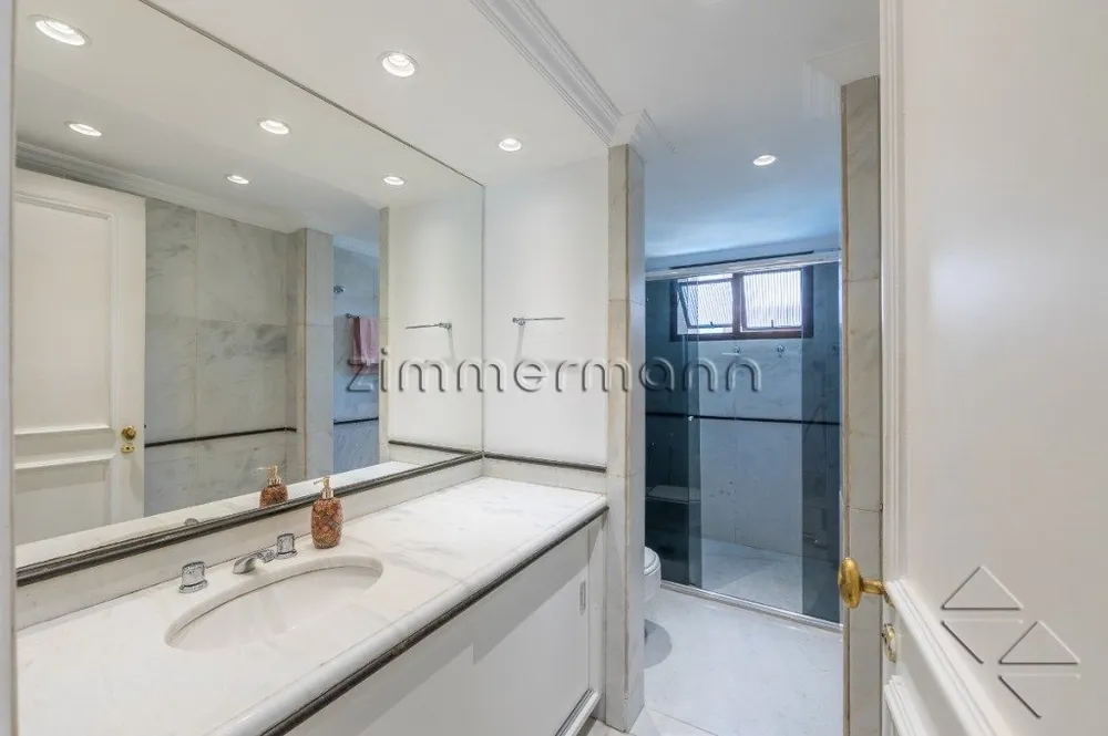 Apartamento, 4 quartos, 221 m² - Foto 2