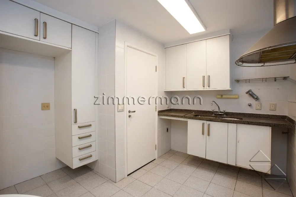 Apartamento, 3 quartos, 172 m² - Foto 2