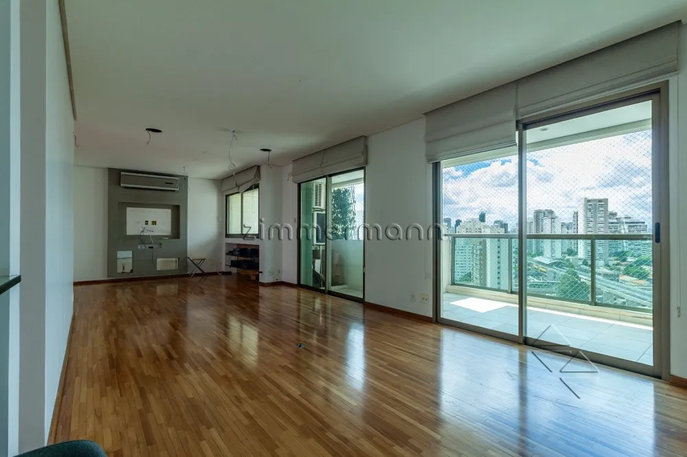 Apartamento, 3 quartos, 147 m² - Foto 3