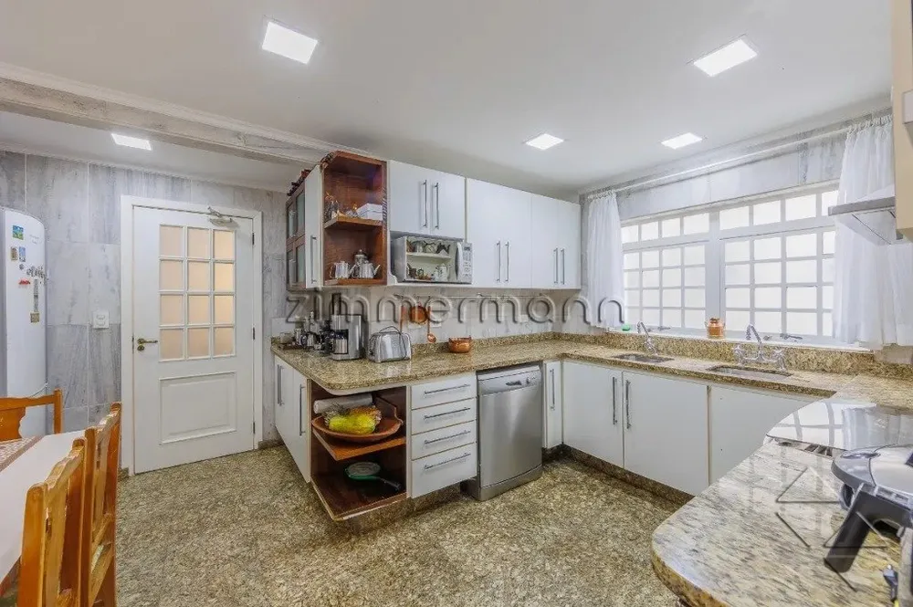 Casa, 3 quartos, 317 m² - Foto 4