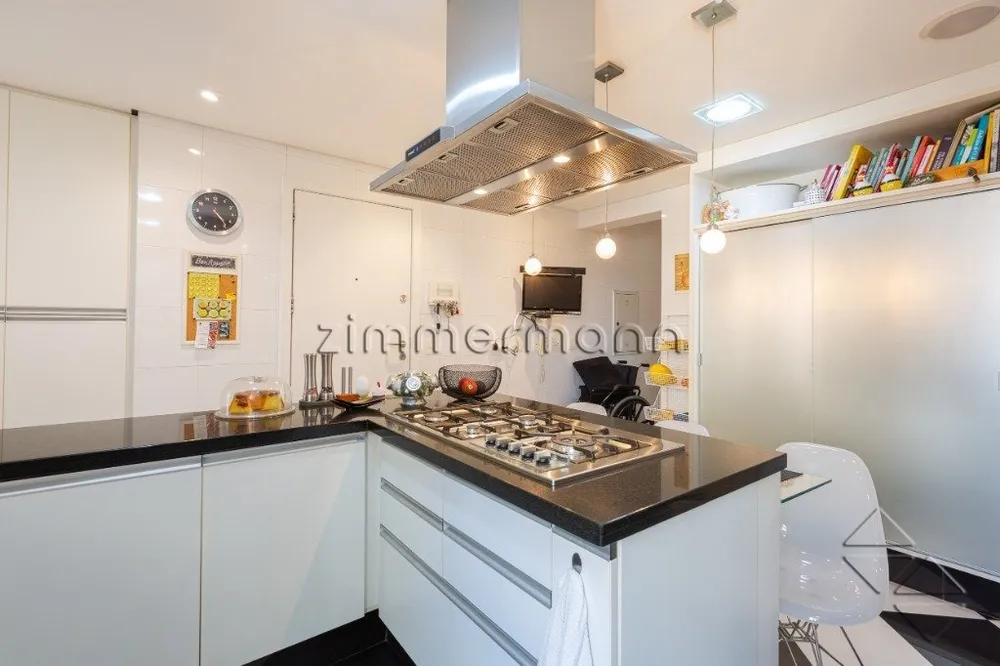 Apartamento, 4 quartos, 230 m² - Foto 1