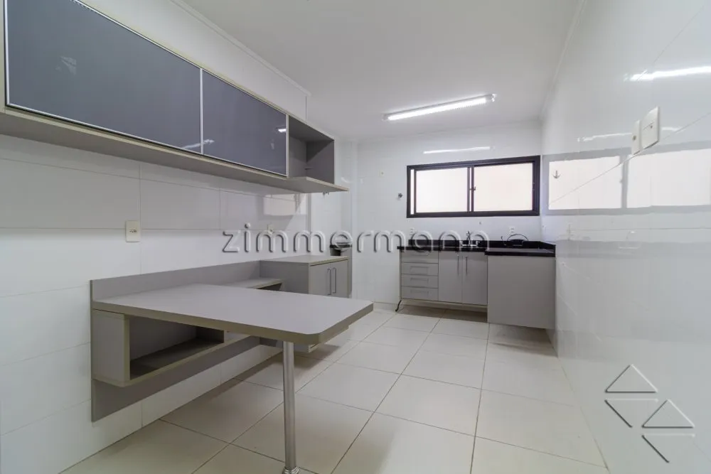 Apartamento, 3 quartos, 147 m² - Foto 2