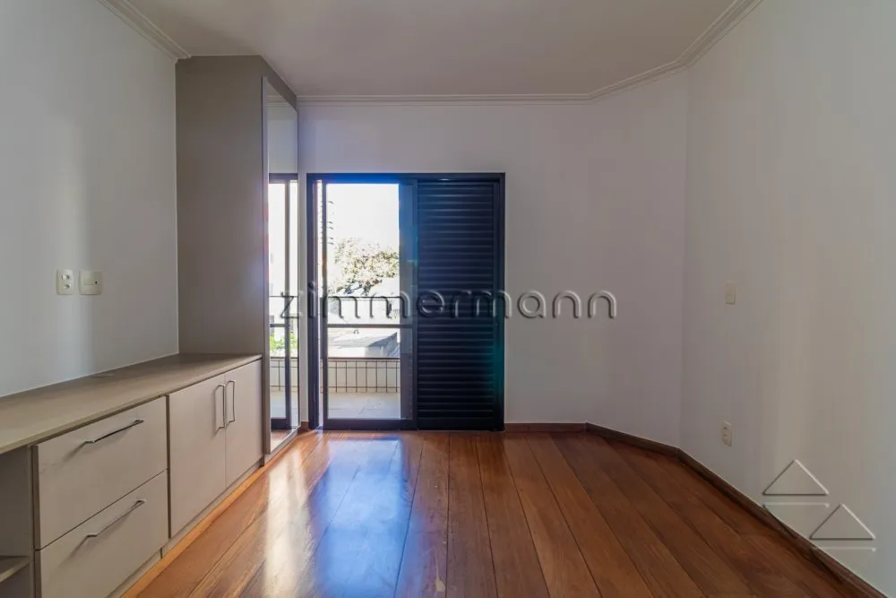 Apartamento, 3 quartos, 147 m² - Foto 1