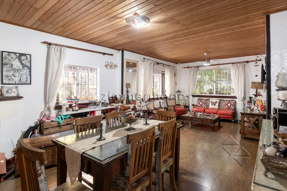Casa, 4 quartos, 260 m² - Foto 1