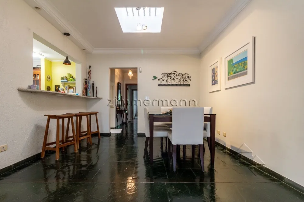 Casa, 3 quartos, 254 m² - Foto 2