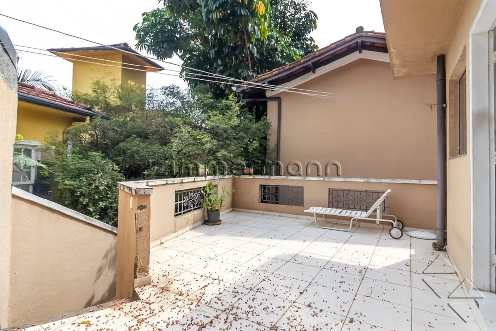 Casa, 3 quartos, 240 m² - Foto 2