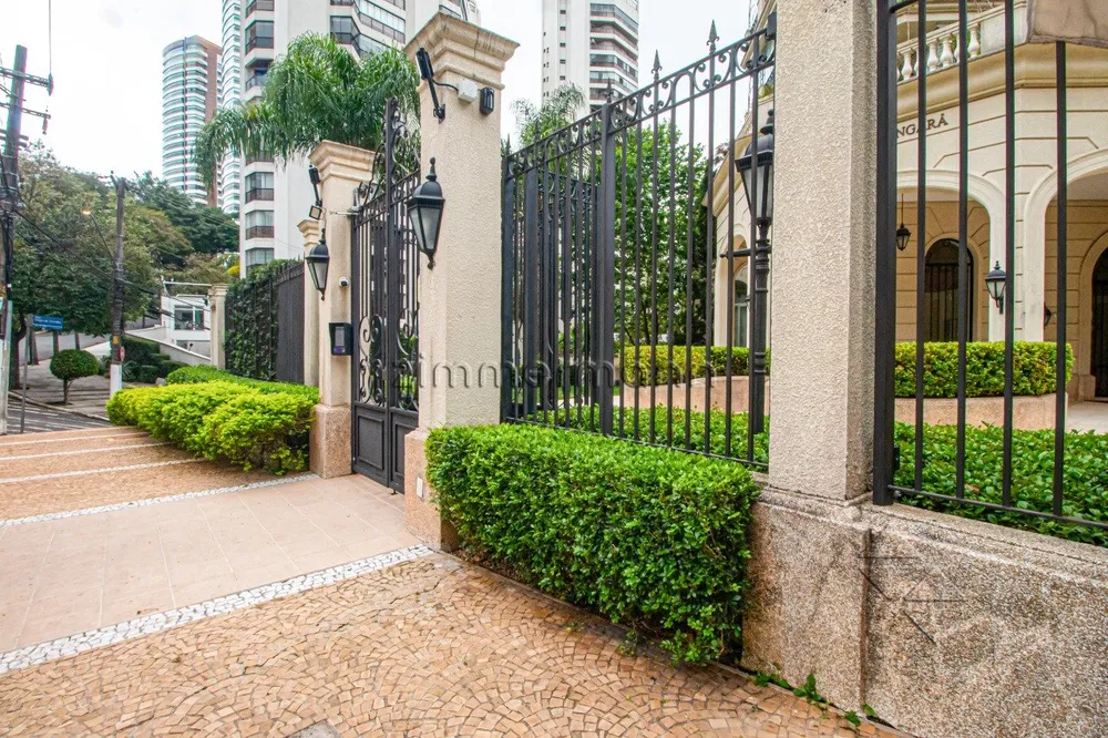 Apartamento, 3 quartos, 260 m² - Foto 5