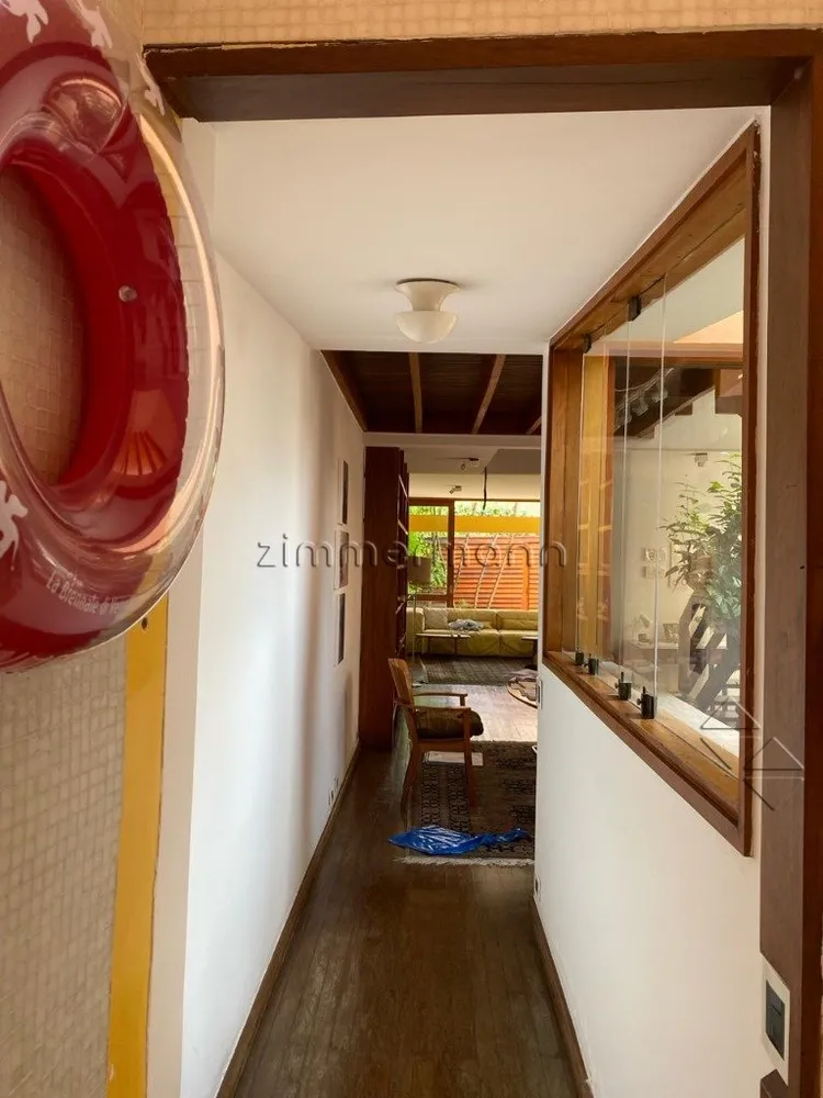 Casa, 3 quartos, 220 m² - Foto 1