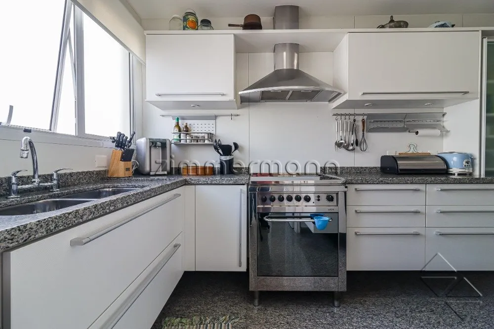 Apartamento, 4 quartos, 252 m² - Foto 4