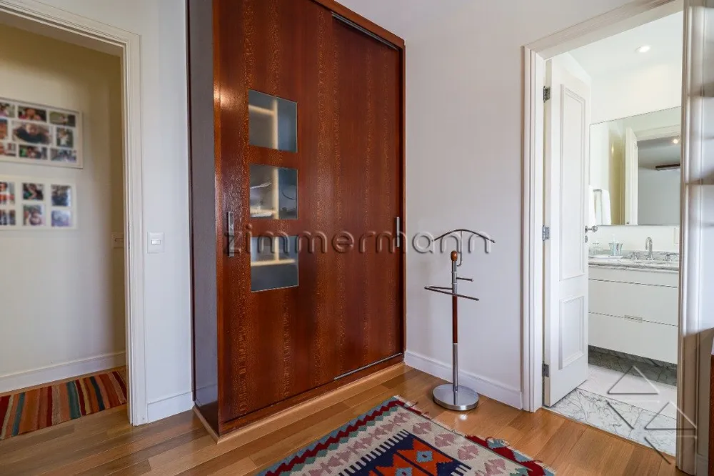Apartamento, 4 quartos, 252 m² - Foto 3