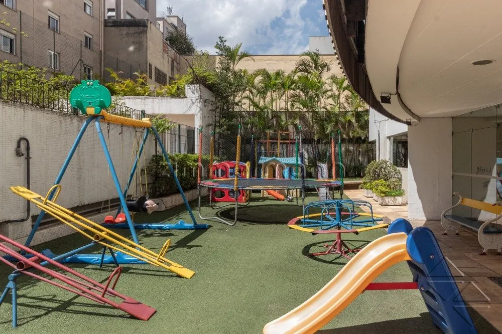 Loteamento e Condomínio, 180 m² - Foto 1