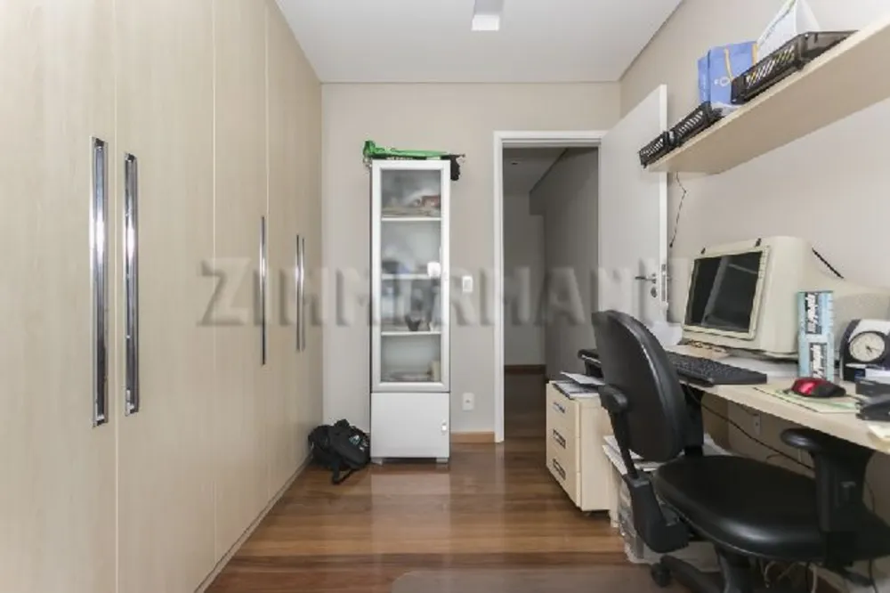 Apartamento, 4 quartos, 221 m² - Foto 2