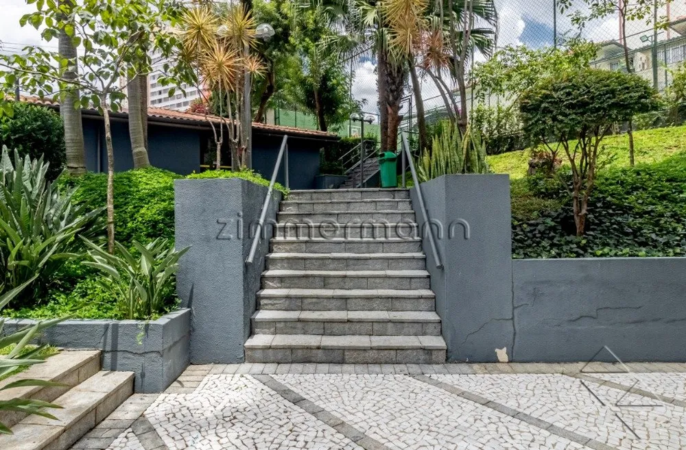Loteamento e Condomínio - Foto 9
