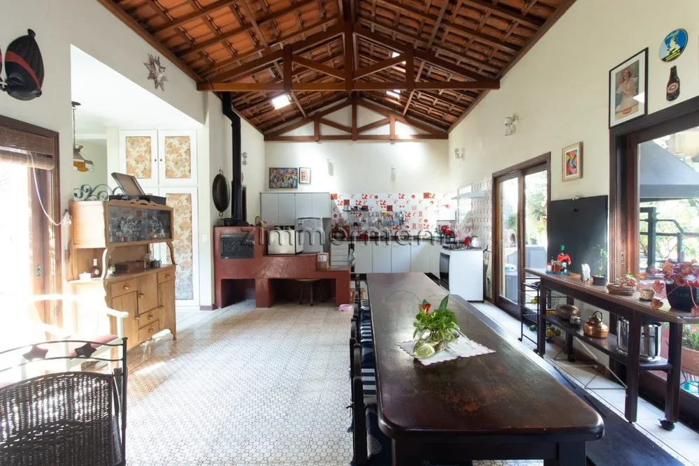 Casa, 3 quartos, 283 m² - Foto 3