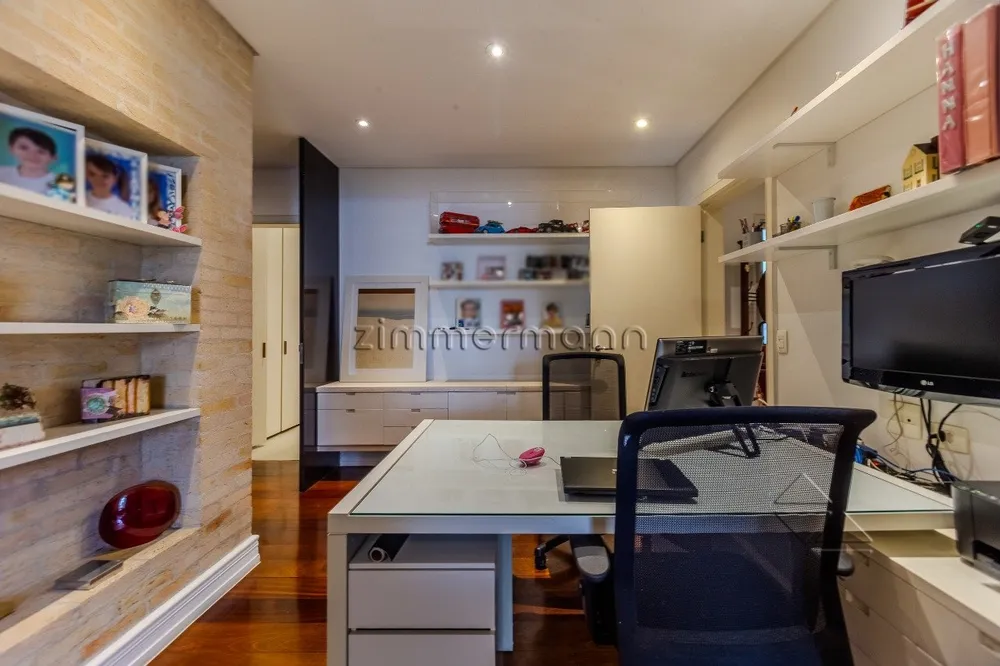 Apartamento, 3 quartos, 240 m² - Foto 12