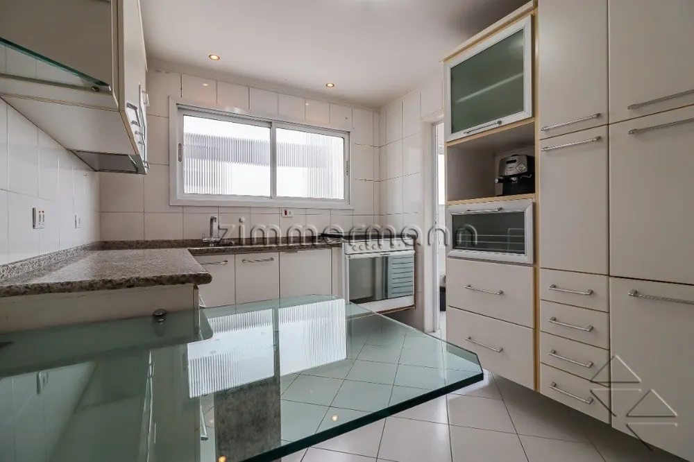Cobertura, 3 quartos, 230 m² - Foto 1