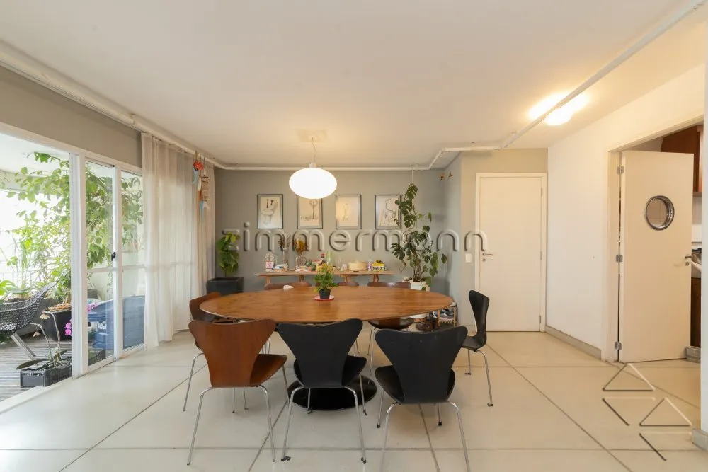 Apartamento, 4 quartos, 131 m² - Foto 2