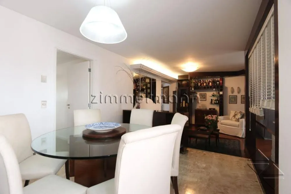 Apartamento, 4 quartos, 224 m² - Foto 3