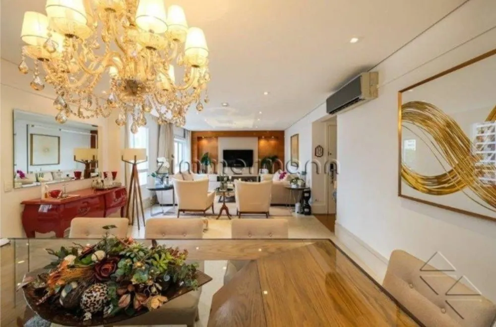 Apartamento, 3 quartos, 210 m² - Foto 1