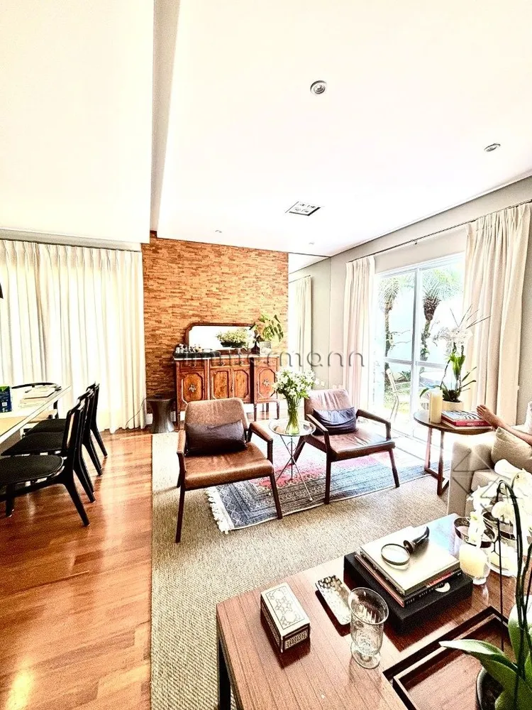 Casa, 4 quartos, 310 m² - Foto 1