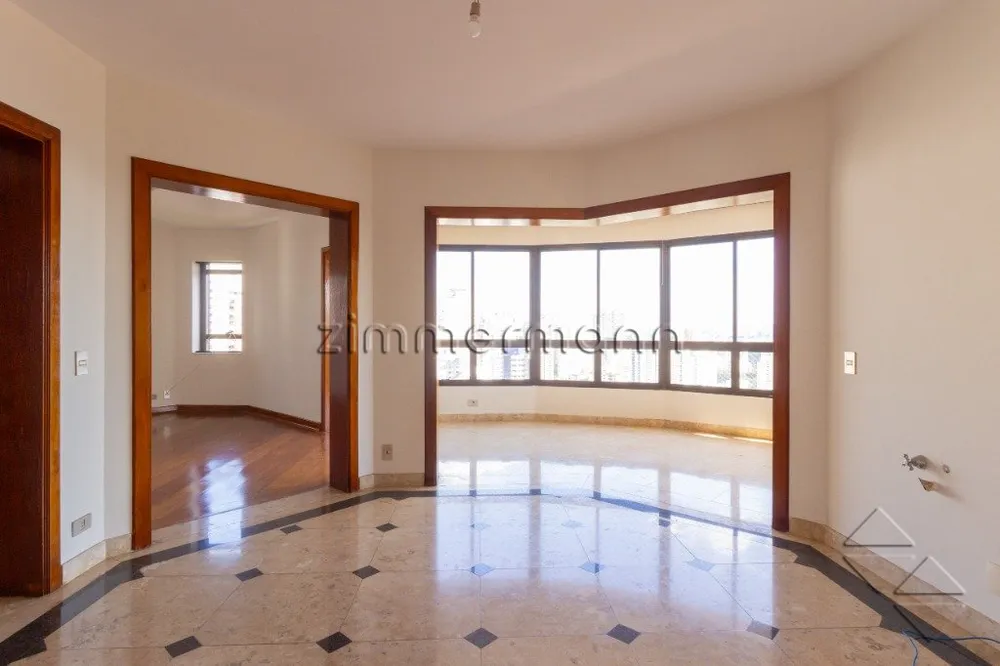 Apartamento, 4 quartos, 270 m² - Foto 1