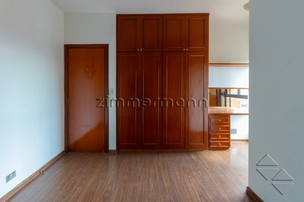 Apartamento, 4 quartos, 270 m² - Foto 11