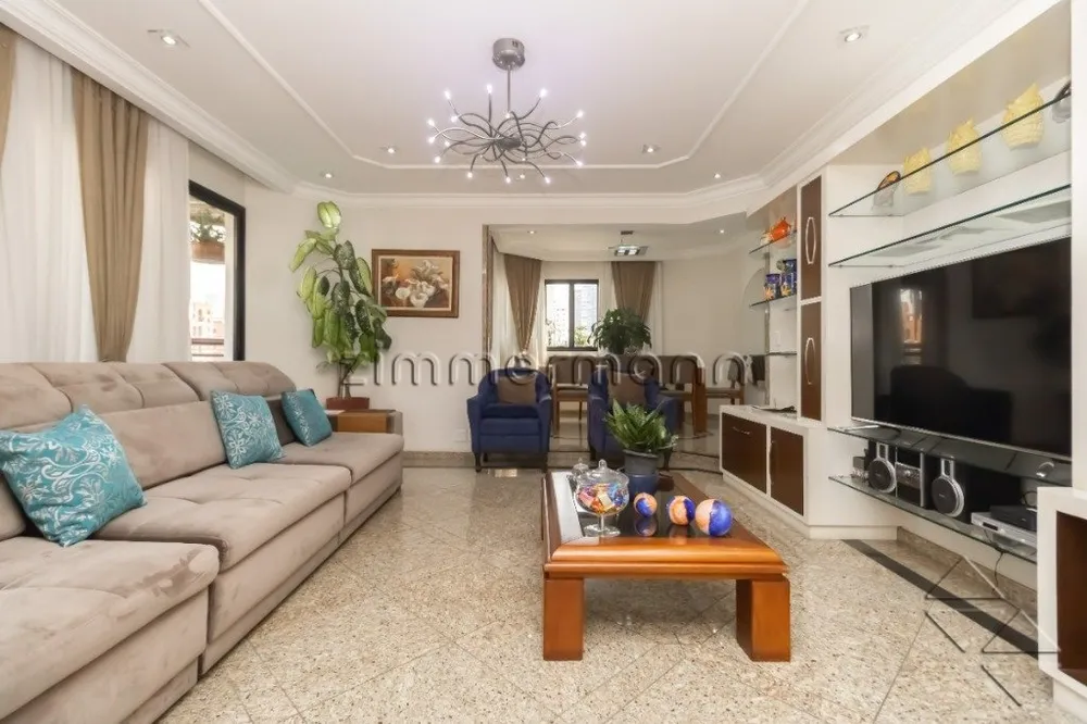 Apartamento, 3 quartos, 158 m² - Foto 1