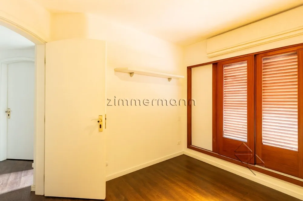 Apartamento, 3 quartos, 141 m² - Foto 2
