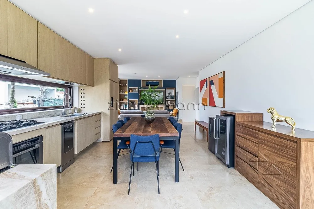 Casa, 4 quartos, 270 m² - Foto 2