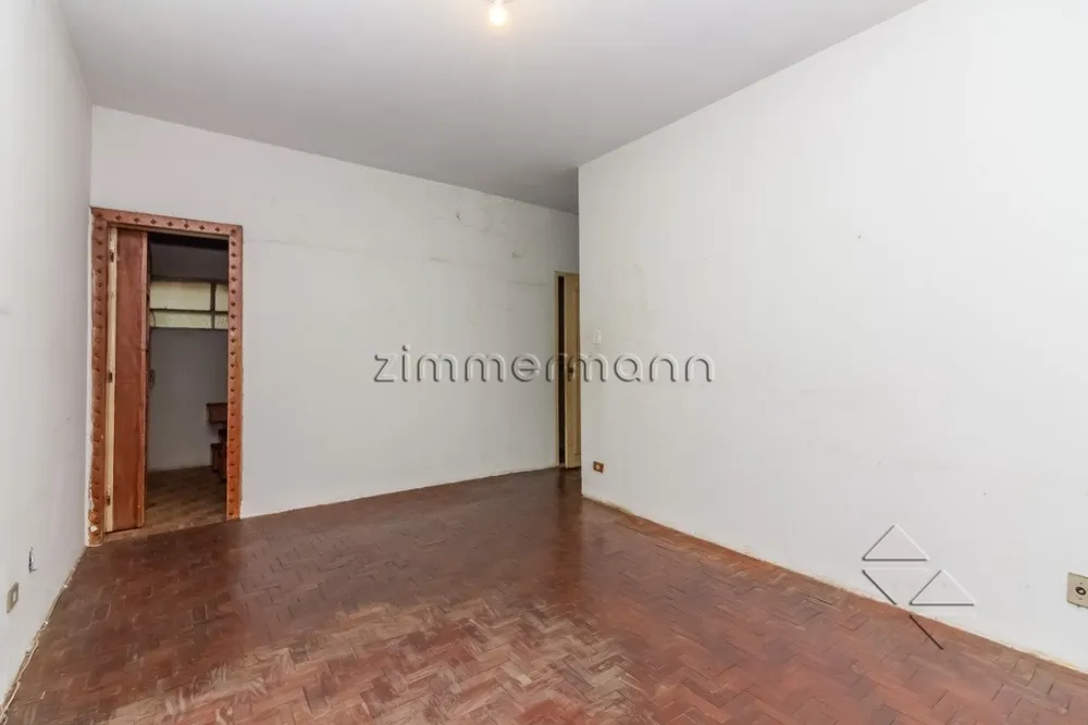 Apartamento, 3 quartos, 224 m² - Foto 1